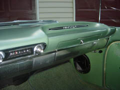 1960 impala 4dr sedan grn 30.JPG